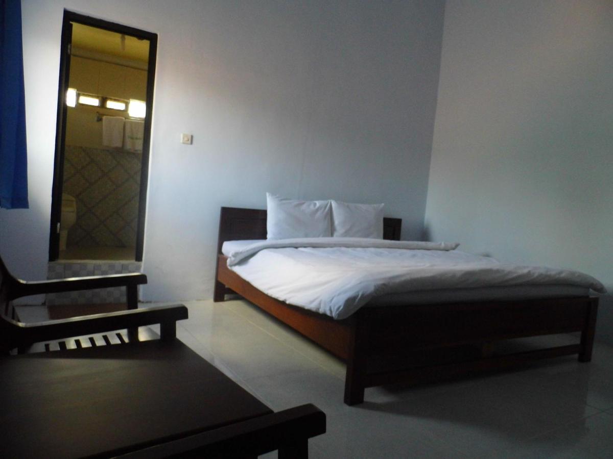 Hotel Ilhami Blitar Eksteriør bilde