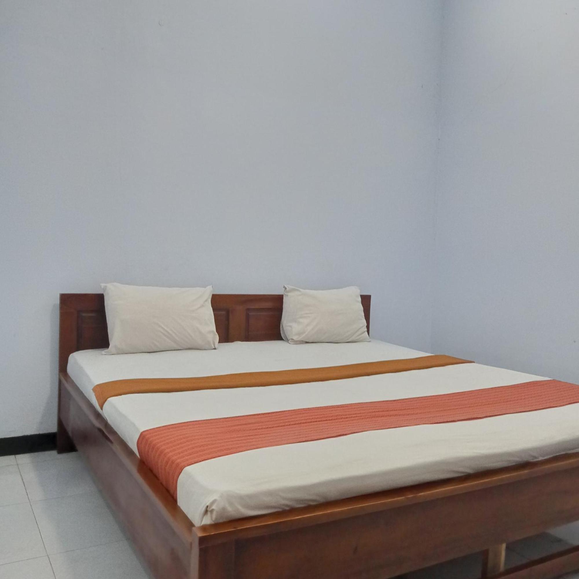 Hotel Ilhami Blitar Eksteriør bilde